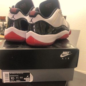 Jordan 11 retro low